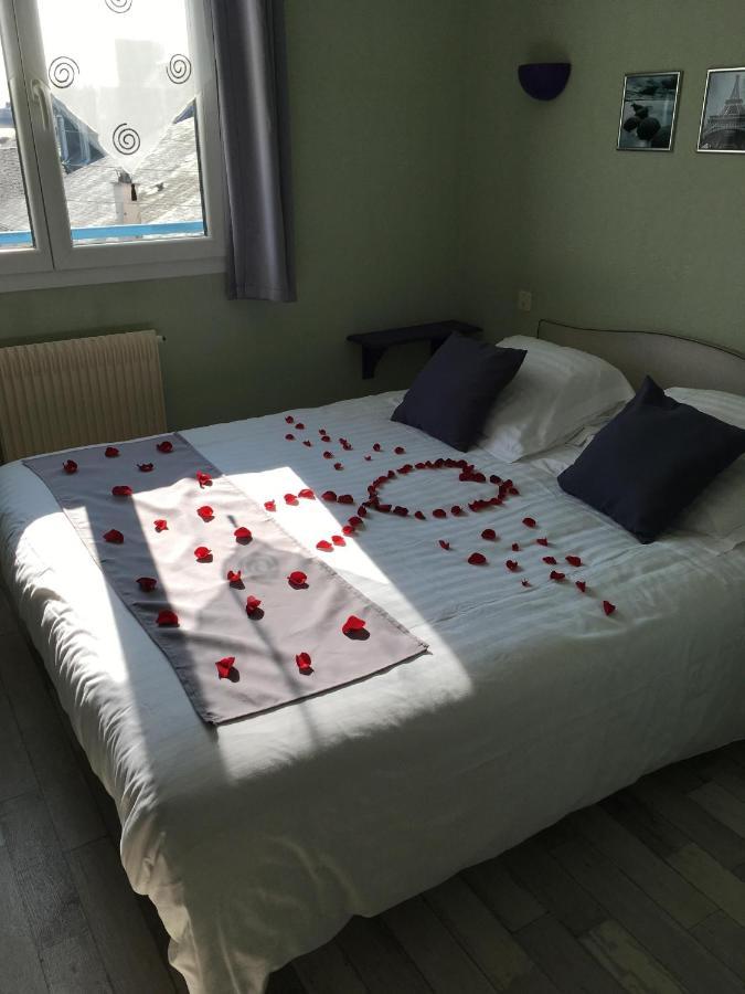Fougères Hotel Le Flaubert מראה חיצוני תמונה