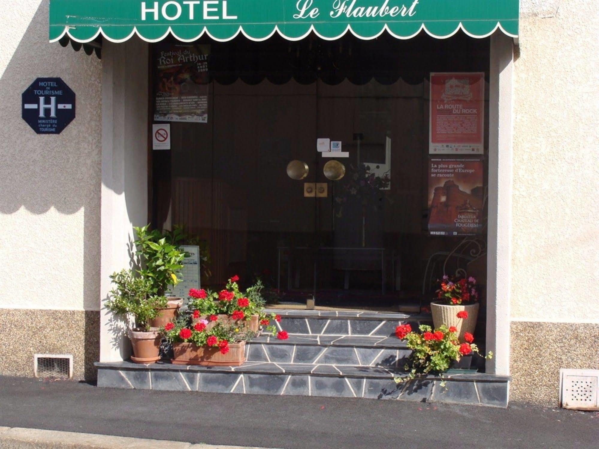 Fougères Hotel Le Flaubert מראה חיצוני תמונה